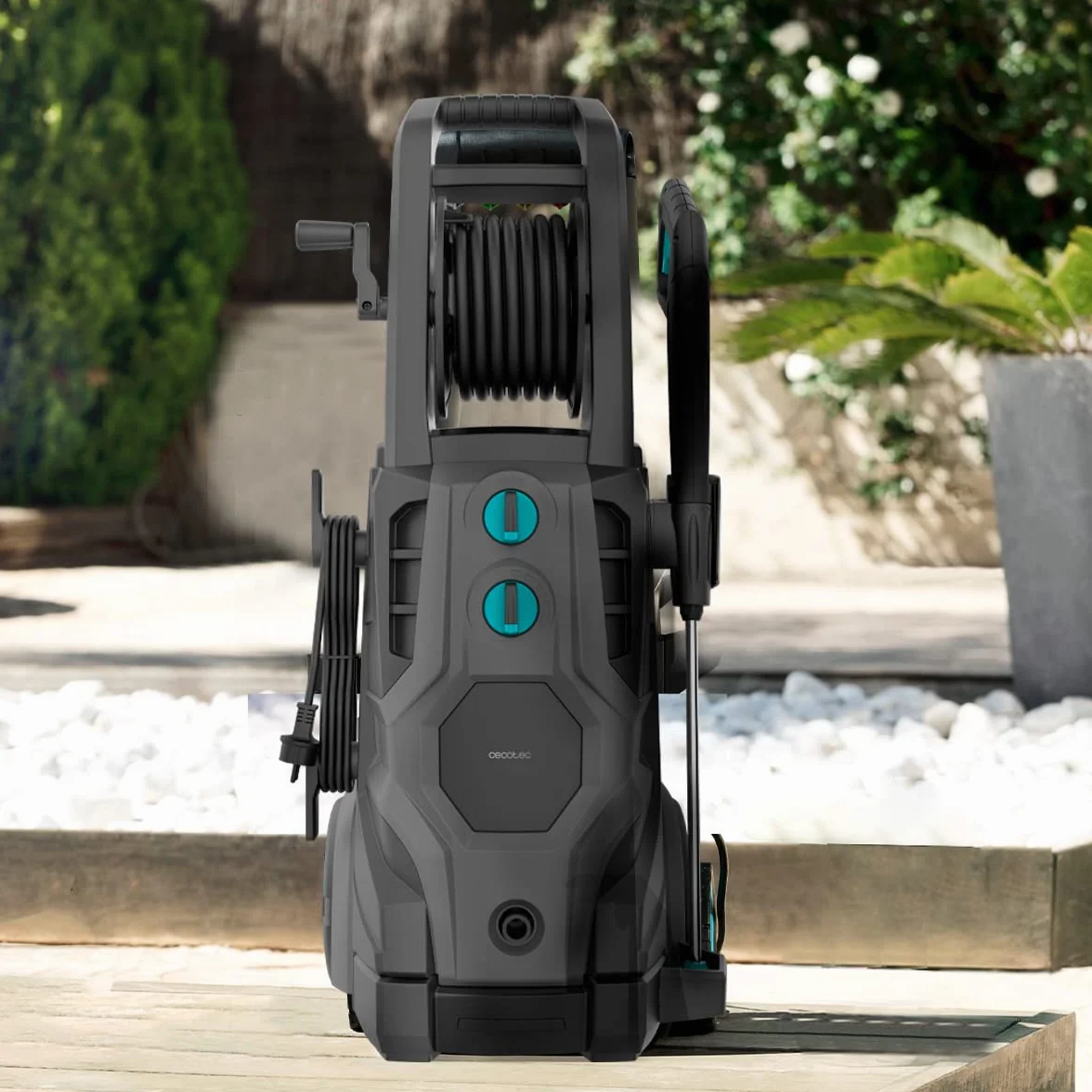 Cecotec Hidrolimpiadora de Alta Presión HydroBoost 3200 TotalClean, 3200 W, Motor Brushless, Hogar, Jardín o Coche, Caudal 540 l/h, Presión 225 bares, Bomba de aluminio, Radio de acción 14 m