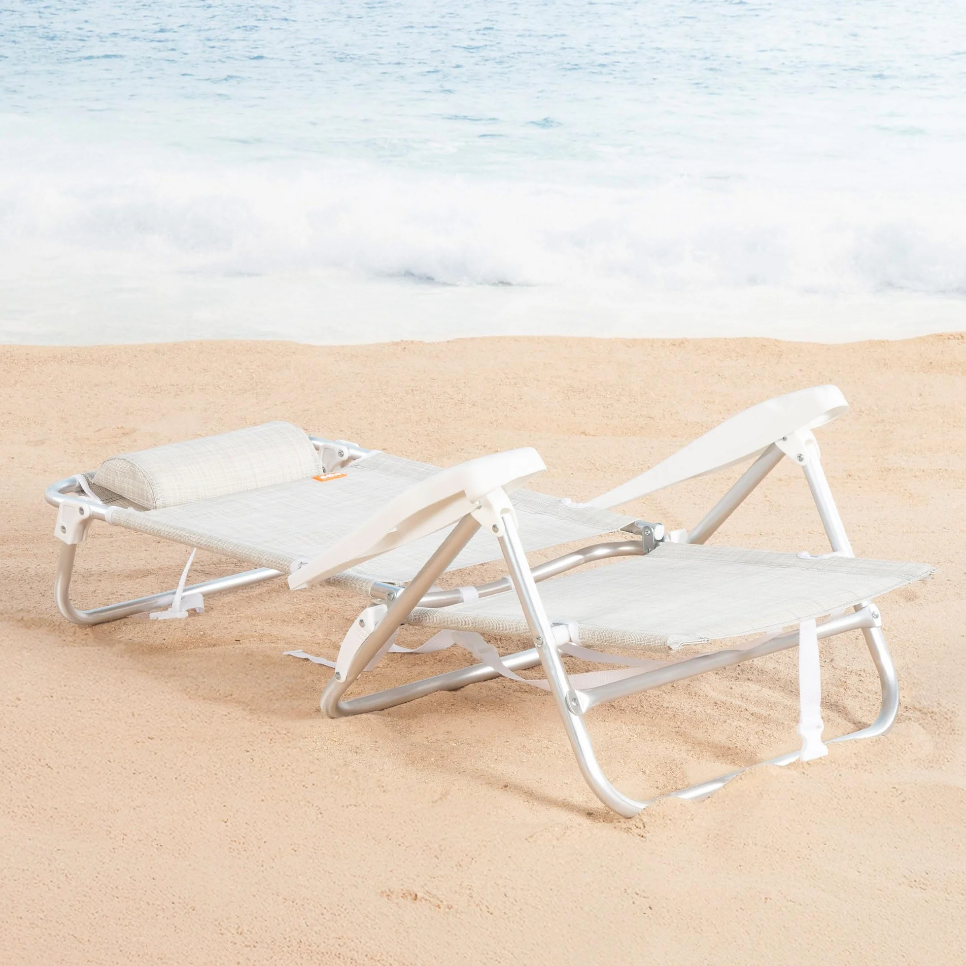 AKTIVE Silla de Playa Plegable, Beige, Multiposición 8 Posiciones, Textileno y Aluminio, 47x49x82 cm, Soporta 110 kg, con Asa de Transporte