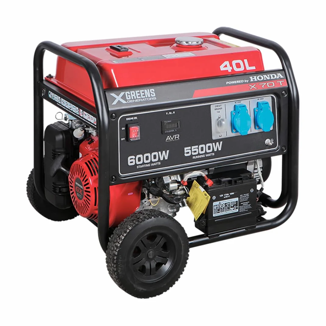 Generador de corriente (gasolina) X70T (máx. 6.000 W, depósito 40 l, AVR, Powered by Honda, ruedas, alerta aceite, trifásico, 2 tomas 230 V, protección térmica y panel digital)