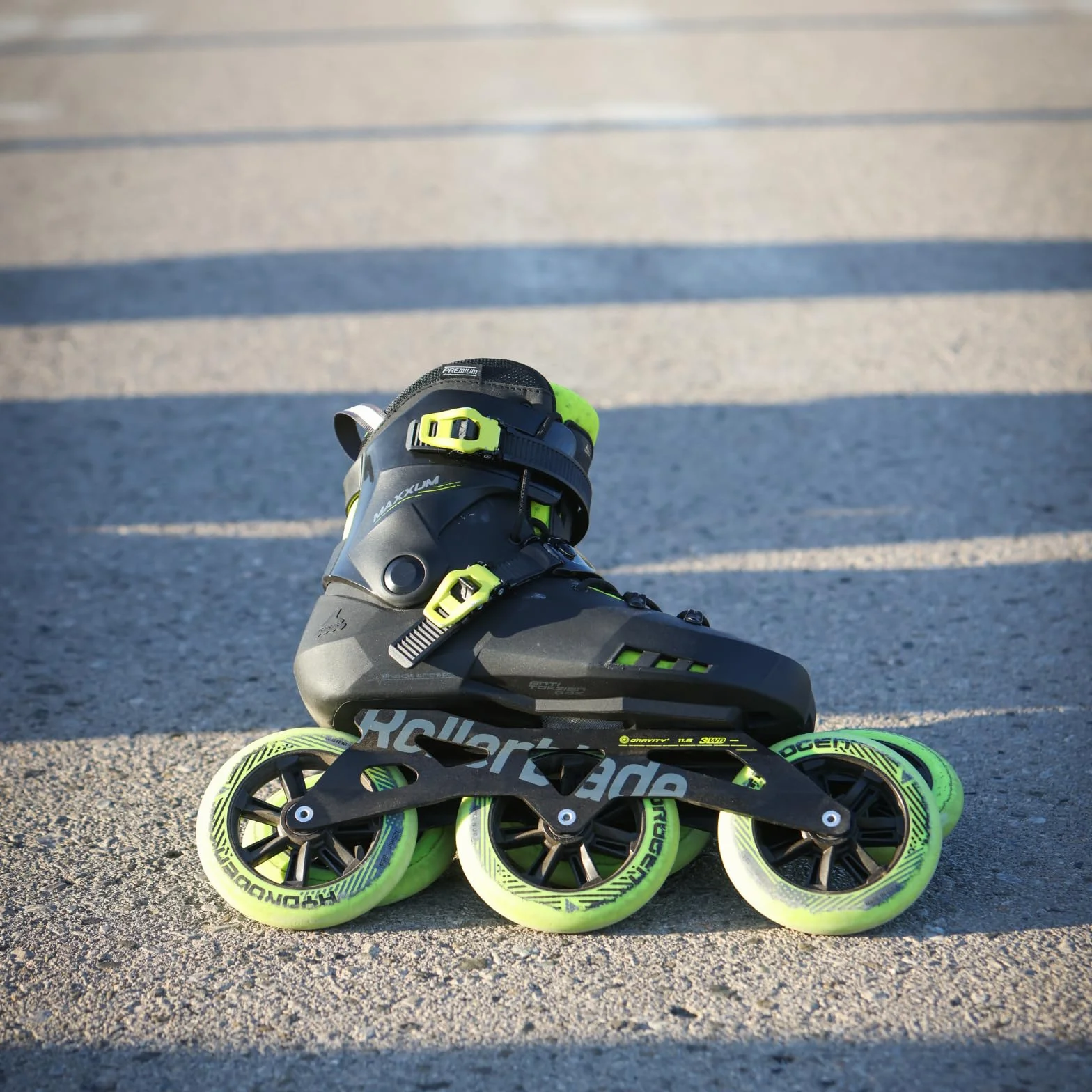 Rollerblade MAXXUM 125 Inline Skate 2025 Black Lime