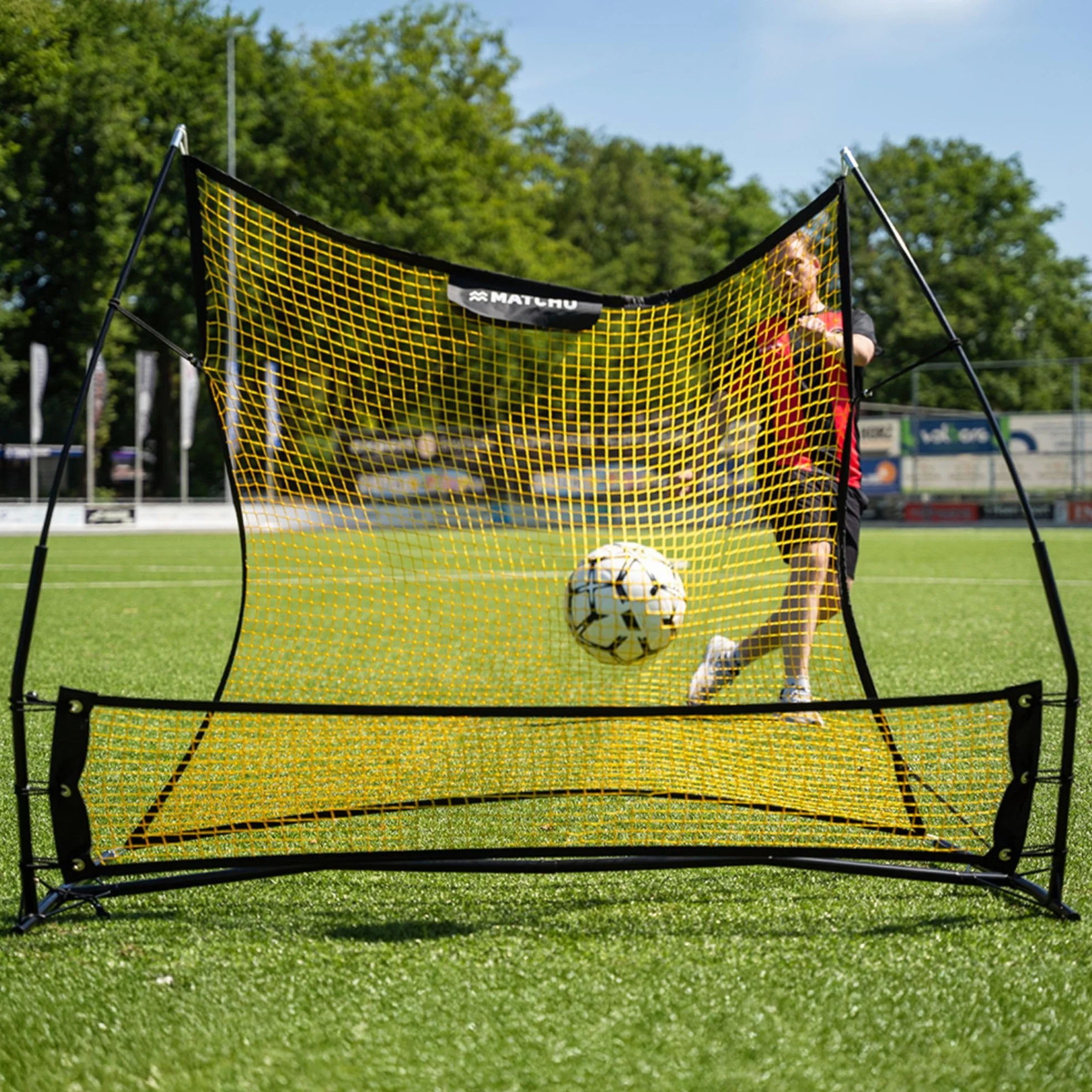 MATCHU 2-en-1 Fútbol Rebounder Kickback 183 x 130 cm Negro Amarillo