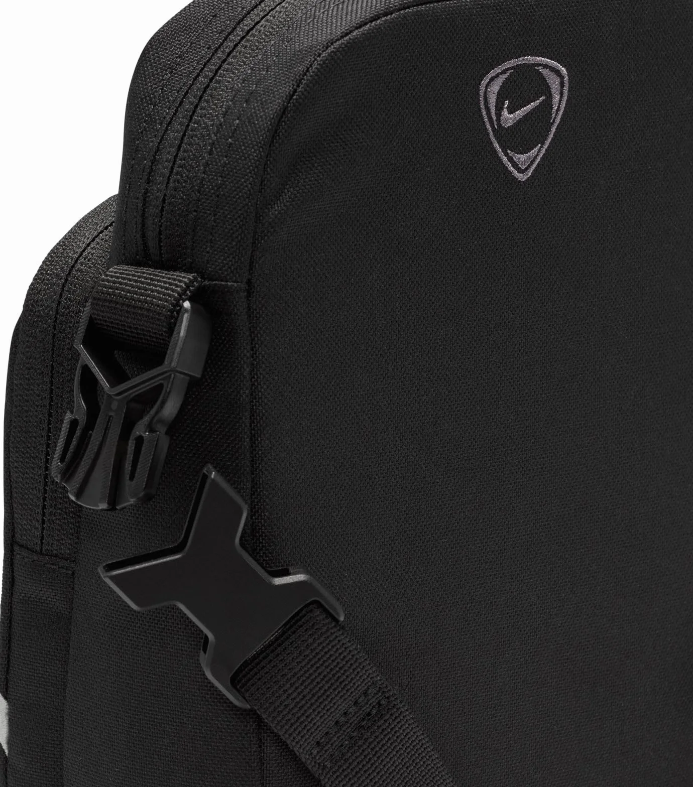 Nike Heritage Total 90 Crossbody-Tasche 4 L