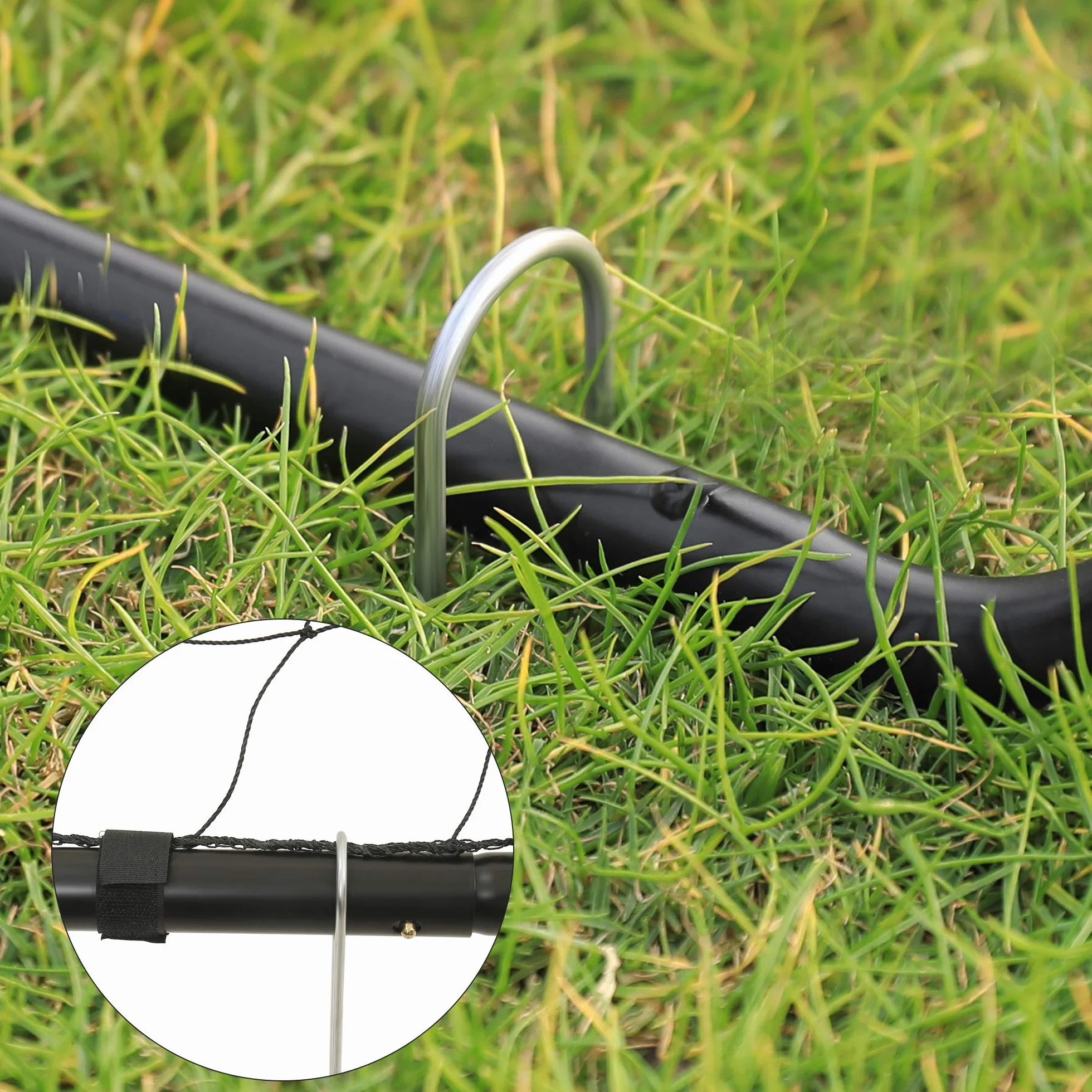 SONGMICS Portería de fútbol para niños, Red de PE, Tubos de Hierro, Negro SZQ215B02