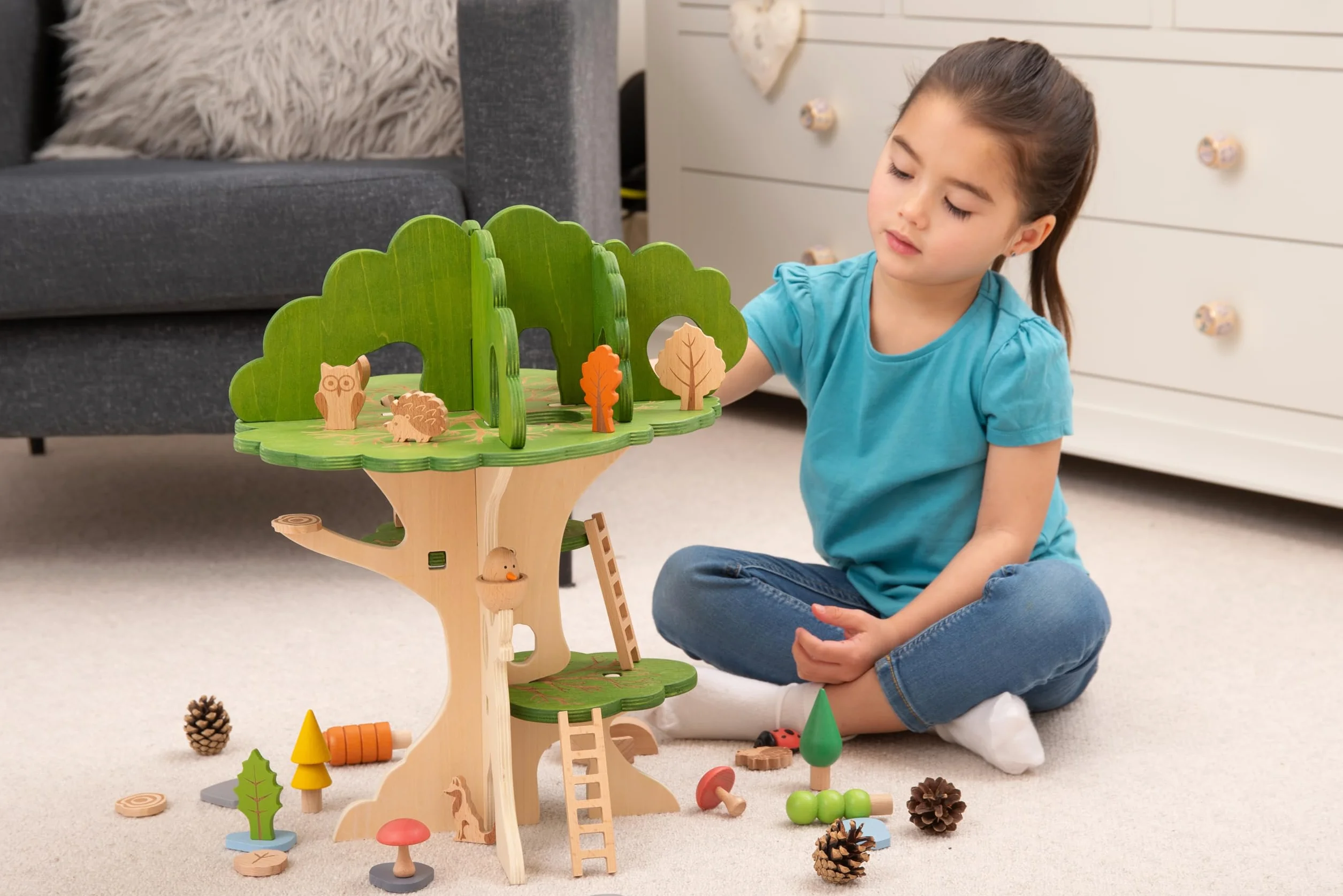 Tickit 74059 Woodland Trail Tree House – Wooden Treehouse – Playhouse – Small World Play