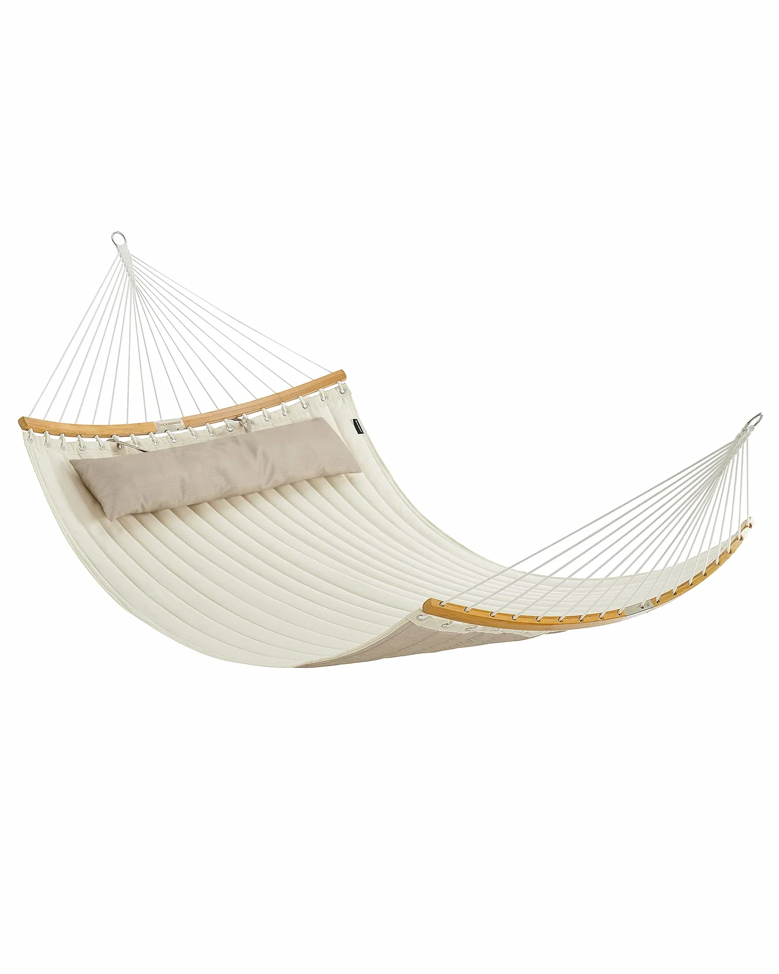 SONGMICS Hamaca Doble Tapizada, Hamaca de Jardín con Barras Curvas de Bambú Separables, con Cojín, para Camping, 200 x 140 cm, Carga de 225 kg, Crema y Beige GDC34BE