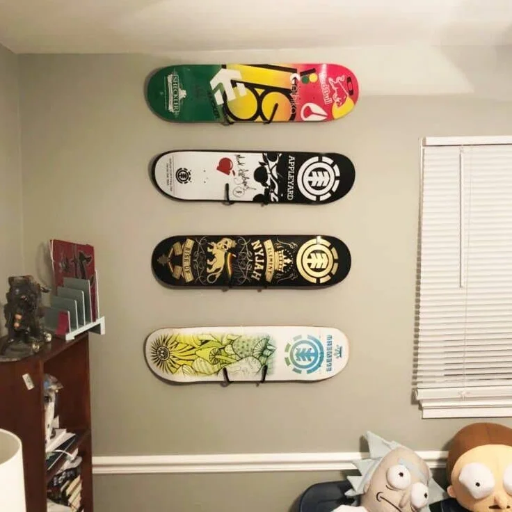 AUXPhome Estante de pared para monopatín, capacidad 4 tablas, soporte colgante para almacenamiento
