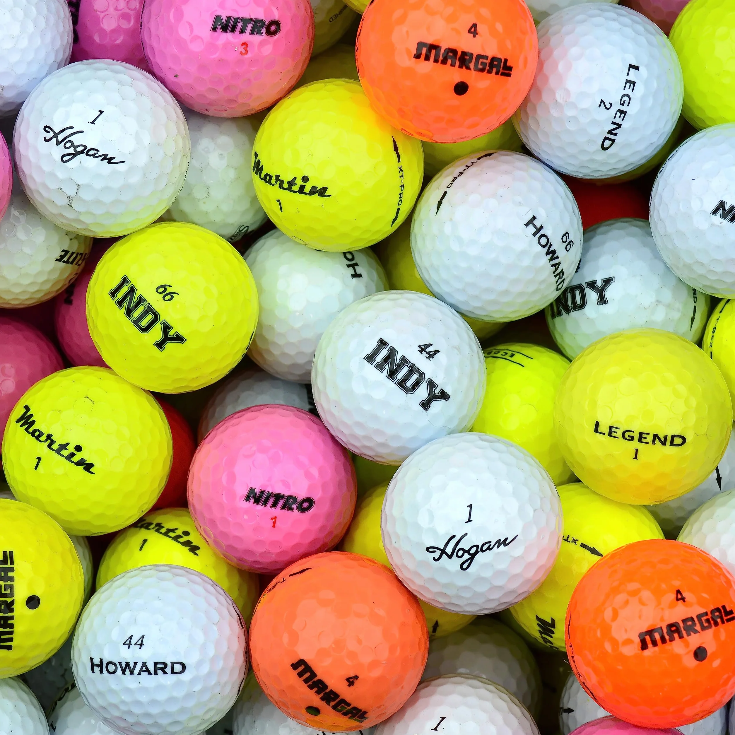 Second Chance 24 Pelotas de Golf Mixtas con Bolsa de Transporte