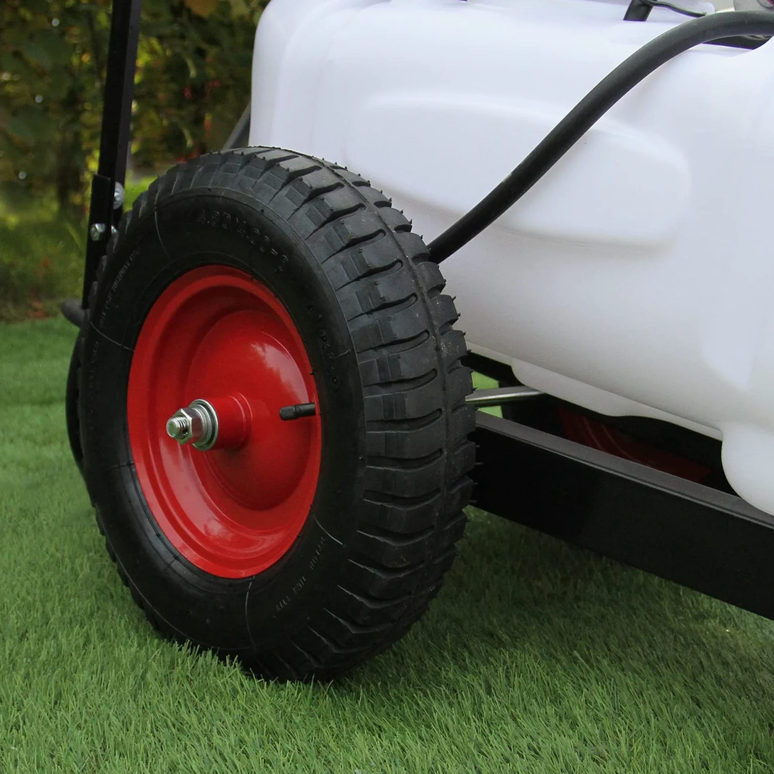 Pulverizador ATV Remolque 12V Tanque 60L Presión 9 Bar Granja Agrícola Tanque Jardín Esparcidor Pesticida Herbicida Fertilizante Abono Líquido Desinfectante Rociador Malas Hierbas + Fijaciones
