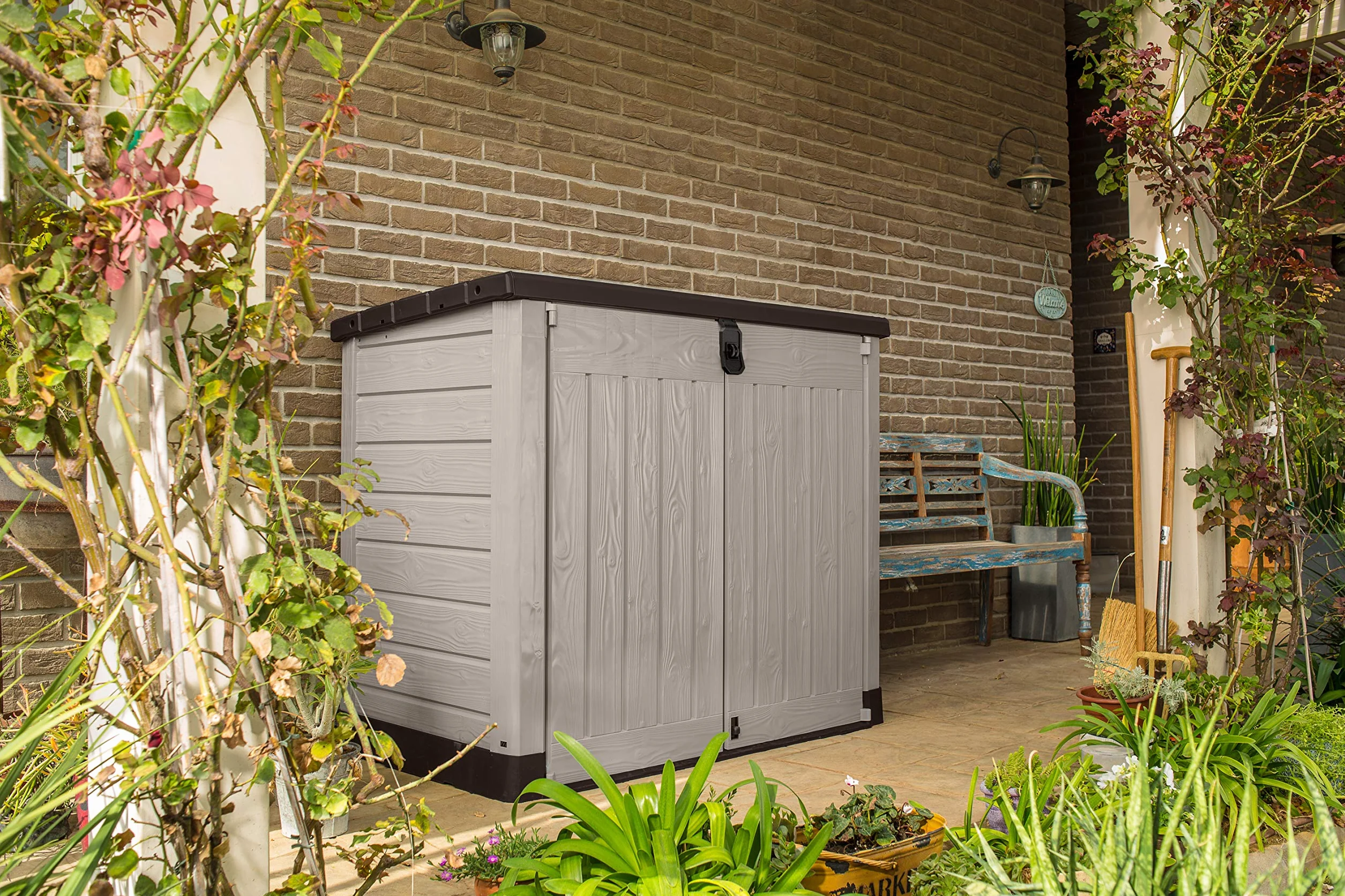 Keter Sio Pro -Cobertizo de jardín Exterior, Capacidad 1200L, Color Beige/Marrón, 145,5 x 82 x 123 cm