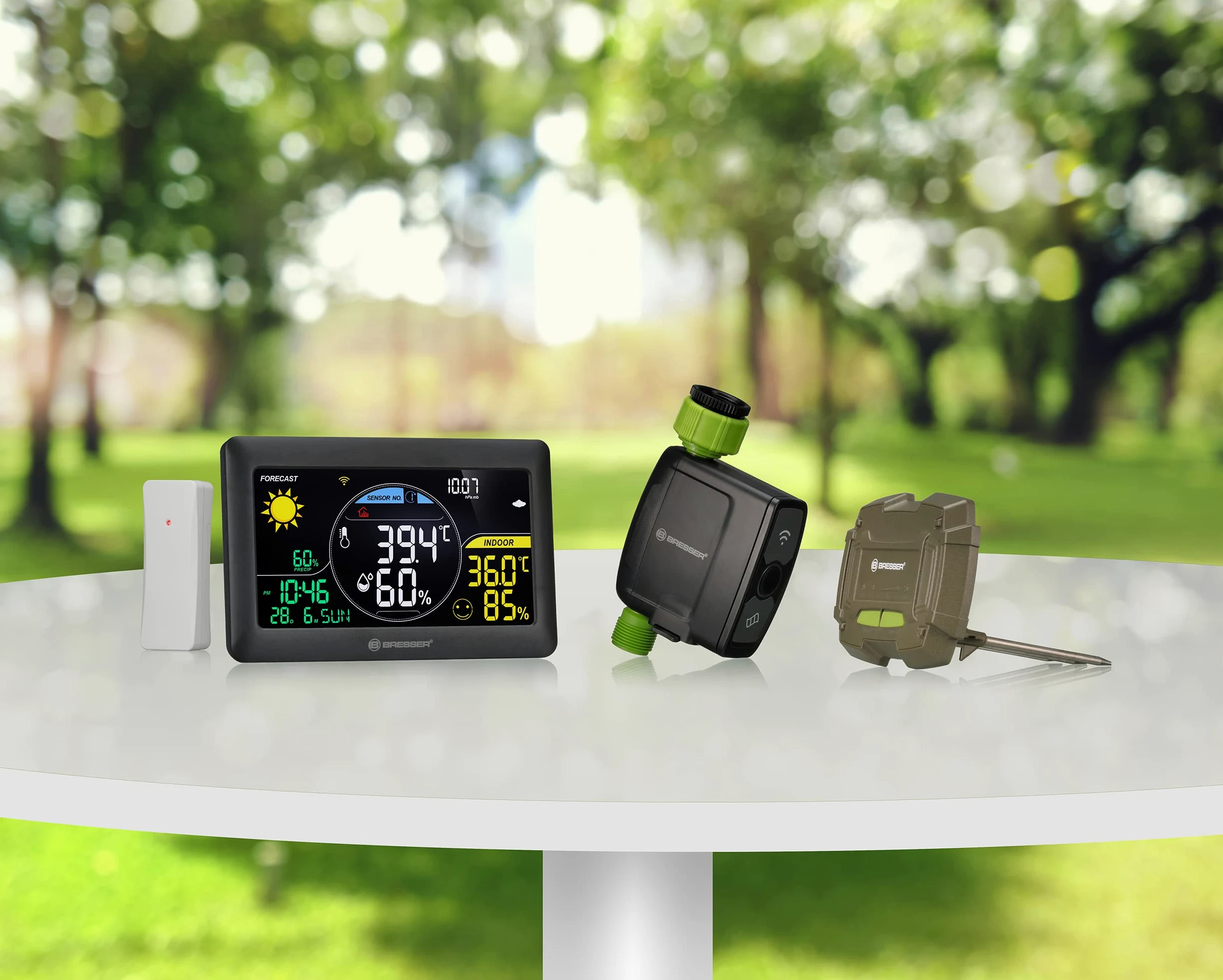 Bresser - Sistema de riego Smart Home | App HomGar, Alexa y Google Assistant, 6 programas diarios, sensor de suelo, pausa por lluvia, riego y nebulización