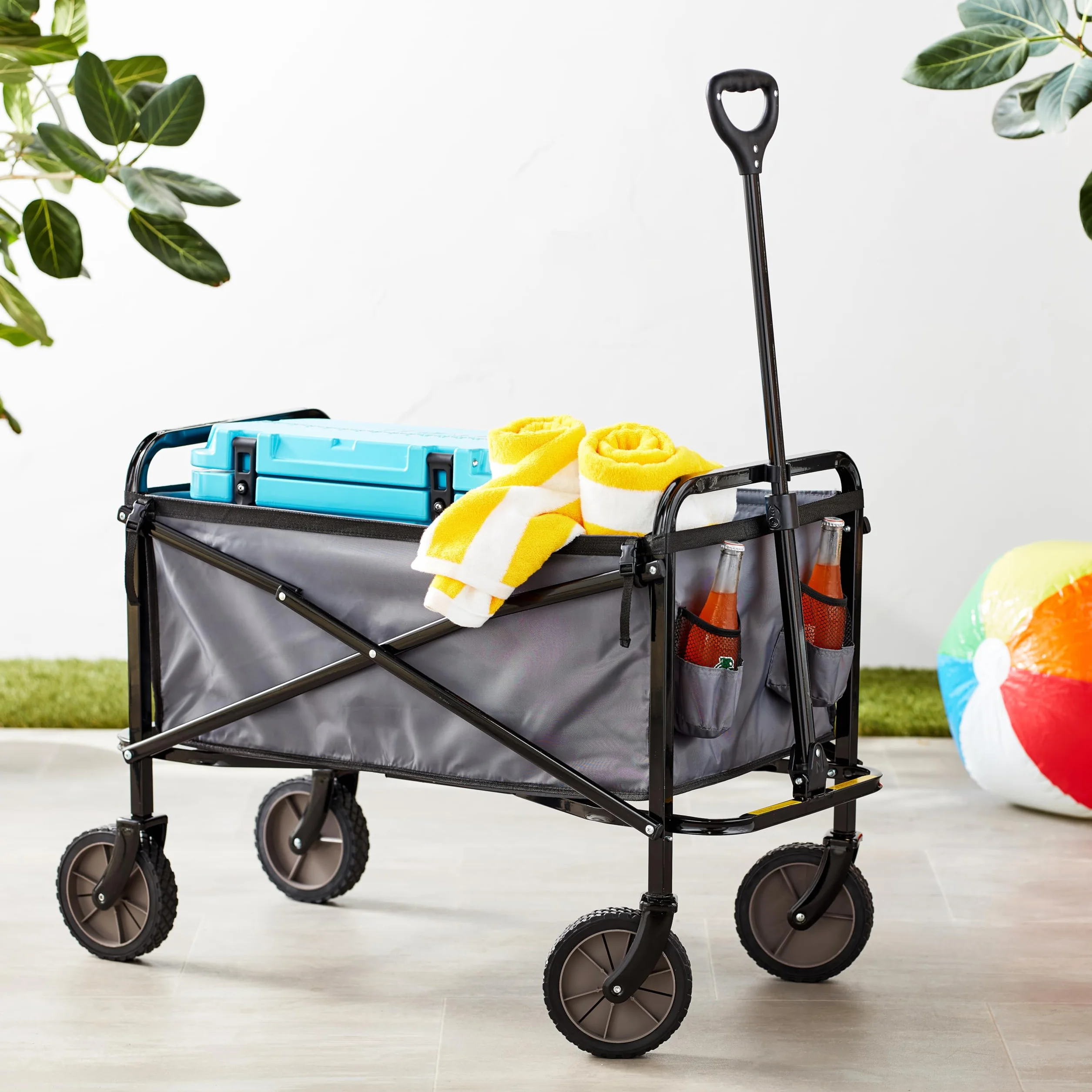 Amazon Basics Carreta plegable para jardín y aire libre con bolsa de cubierta, 70.1 x 103.89 x 50.8 cm, gris