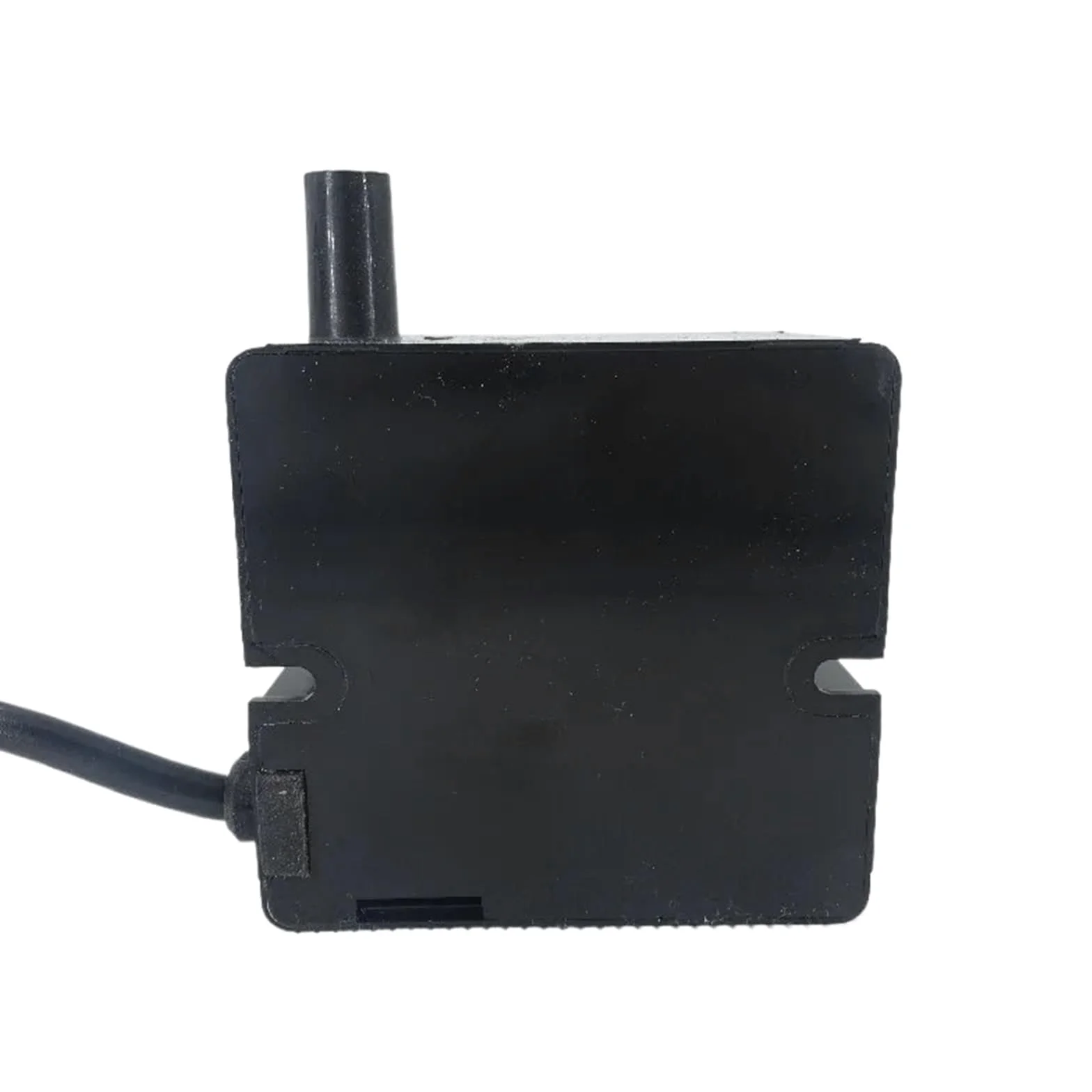 Encendedor de Quemador de Gas de Encendido de un Solo electrodo de Alto Voltaje con una Salida for Gas licuado XT18BL