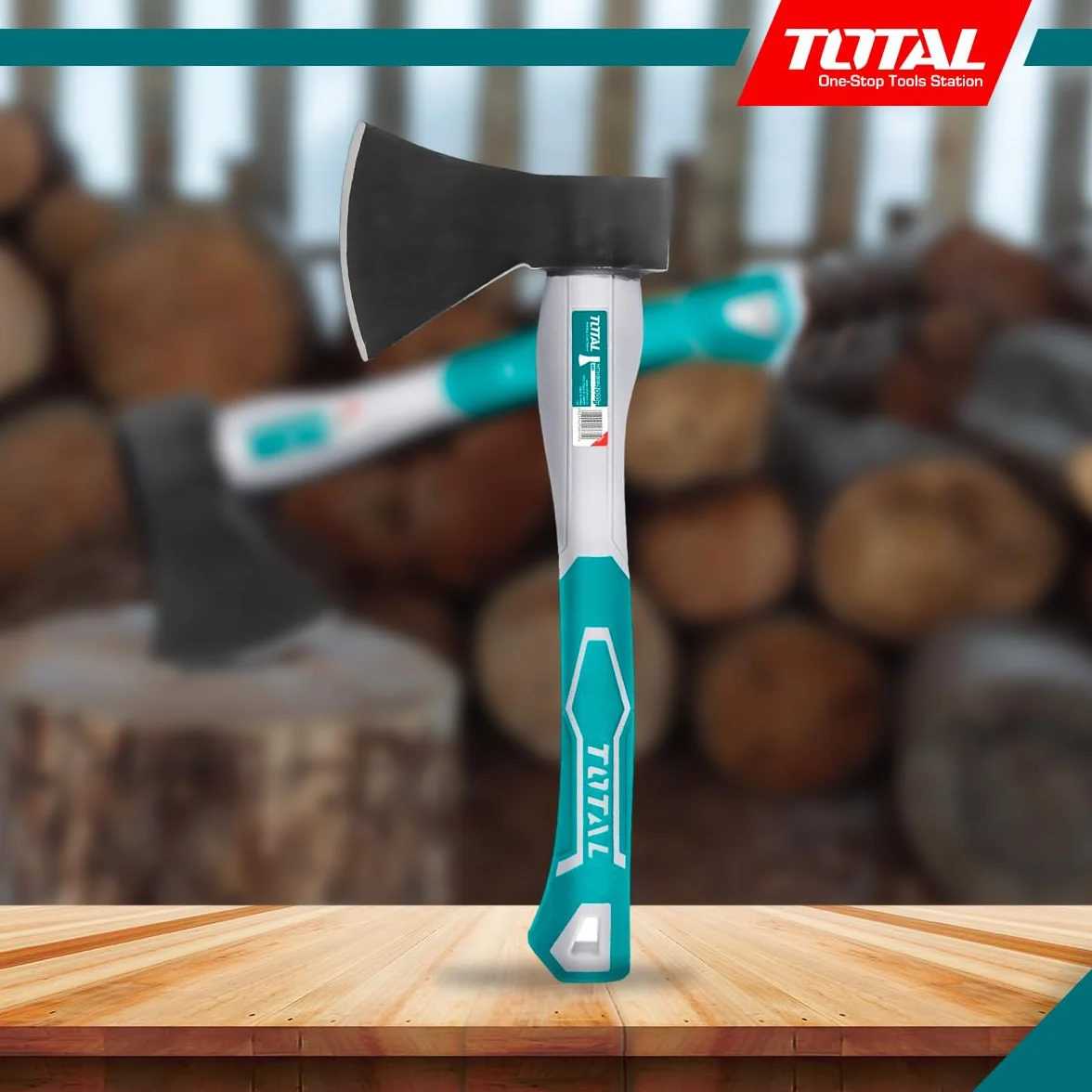 TOTAL - Hacha para leña - Acero al Carbono - Mango Bimaterial y Ergonómico - para tareas de Bricolaje, Camping y Jardinería - Peso: 1000 g