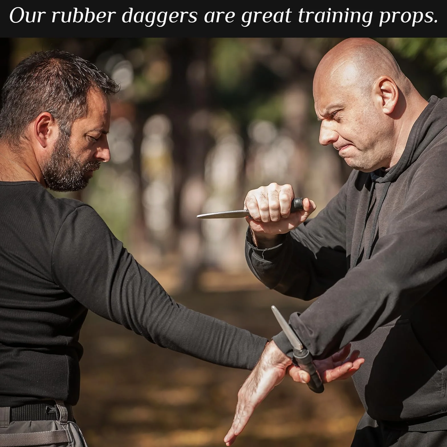 Aoriher 4 Cuchillos de Goma de Entrenamiento de Artes Marciales Arma Falso Negro y Plata