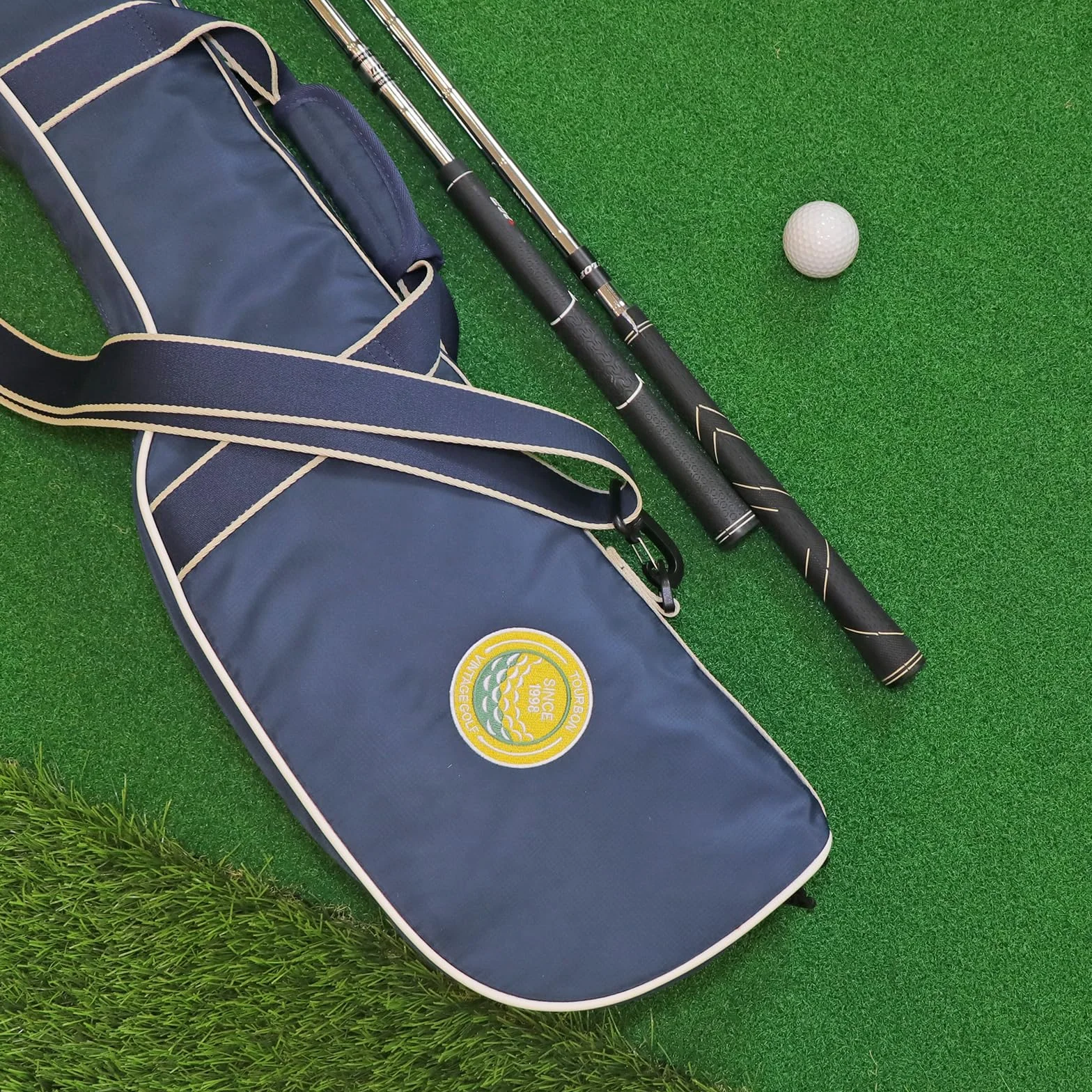 Tourbon Bolsa de golf portátil de nylon ligero plegable con bolsillo con cremallera