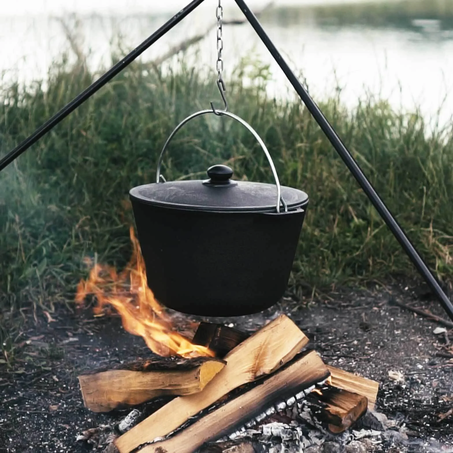 4BIG.fun Kazan de hierro fundido 6 L | Cacerola Kasan de camping Tapa de hierro fundido | Asia Wok Olla para cocinas de inducción, cocina, grill, camping, jardín, barbacoa