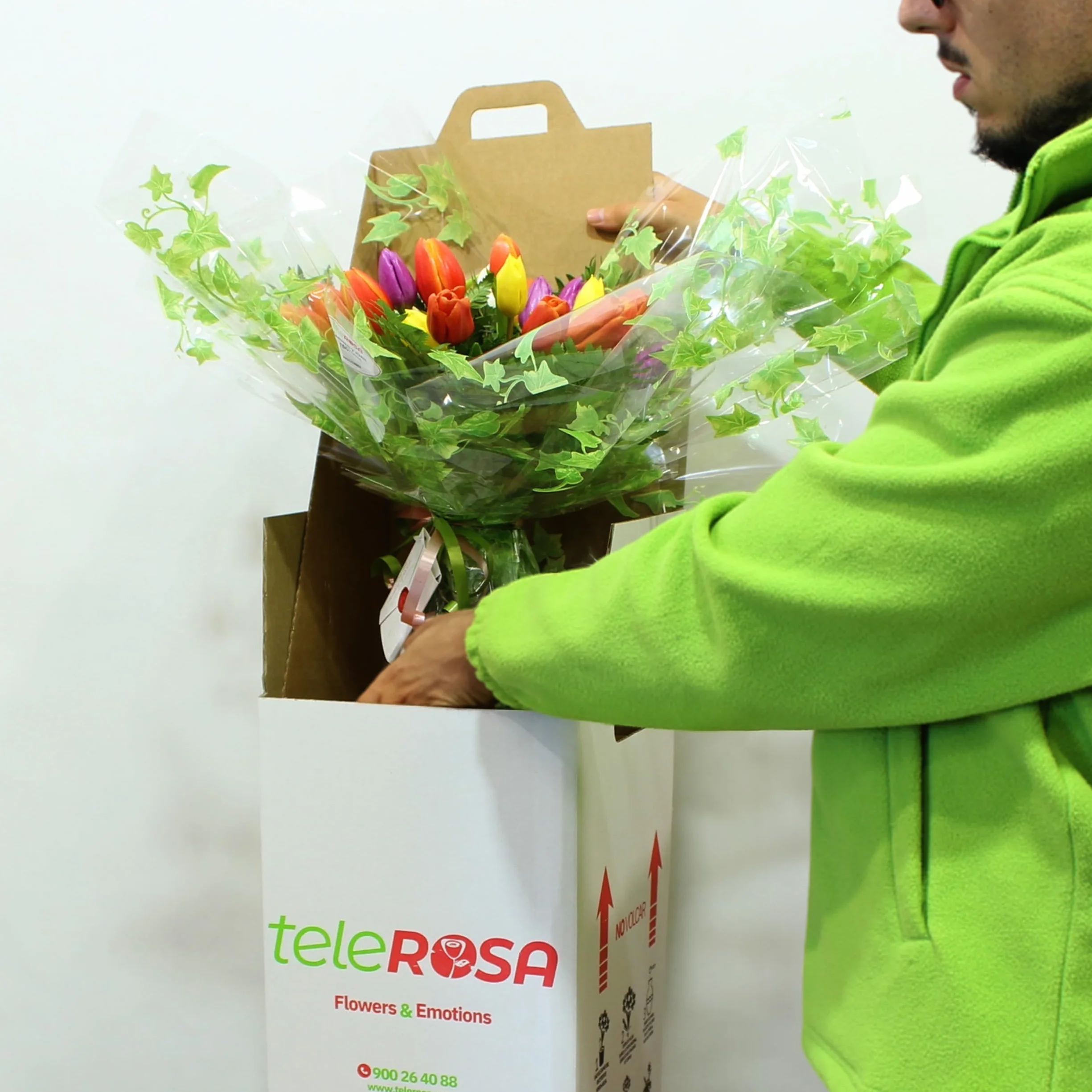 teleROSA Ramo 25 Tulipanes naturales - Flores naturales a domicilio – Tú decides la fecha y el horario de entrega de lunes a sábado - Incluye tarjeta dedicatoria Multicolor