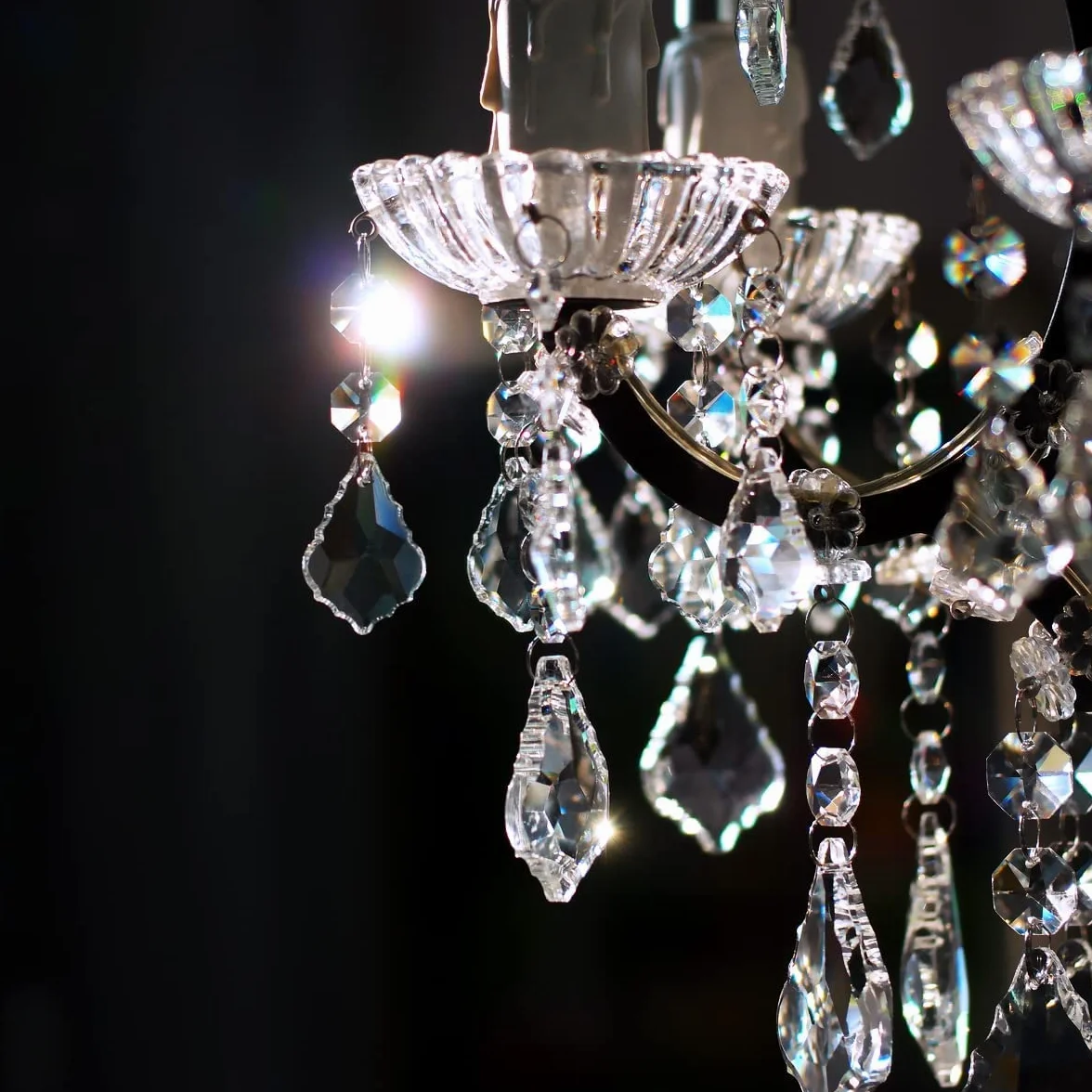 20 piezas de repuesto para lámpara de araña de cristal de hoja de arce, cuentas de cristal colgantes de 38 mm para decoración de boda, transparente
