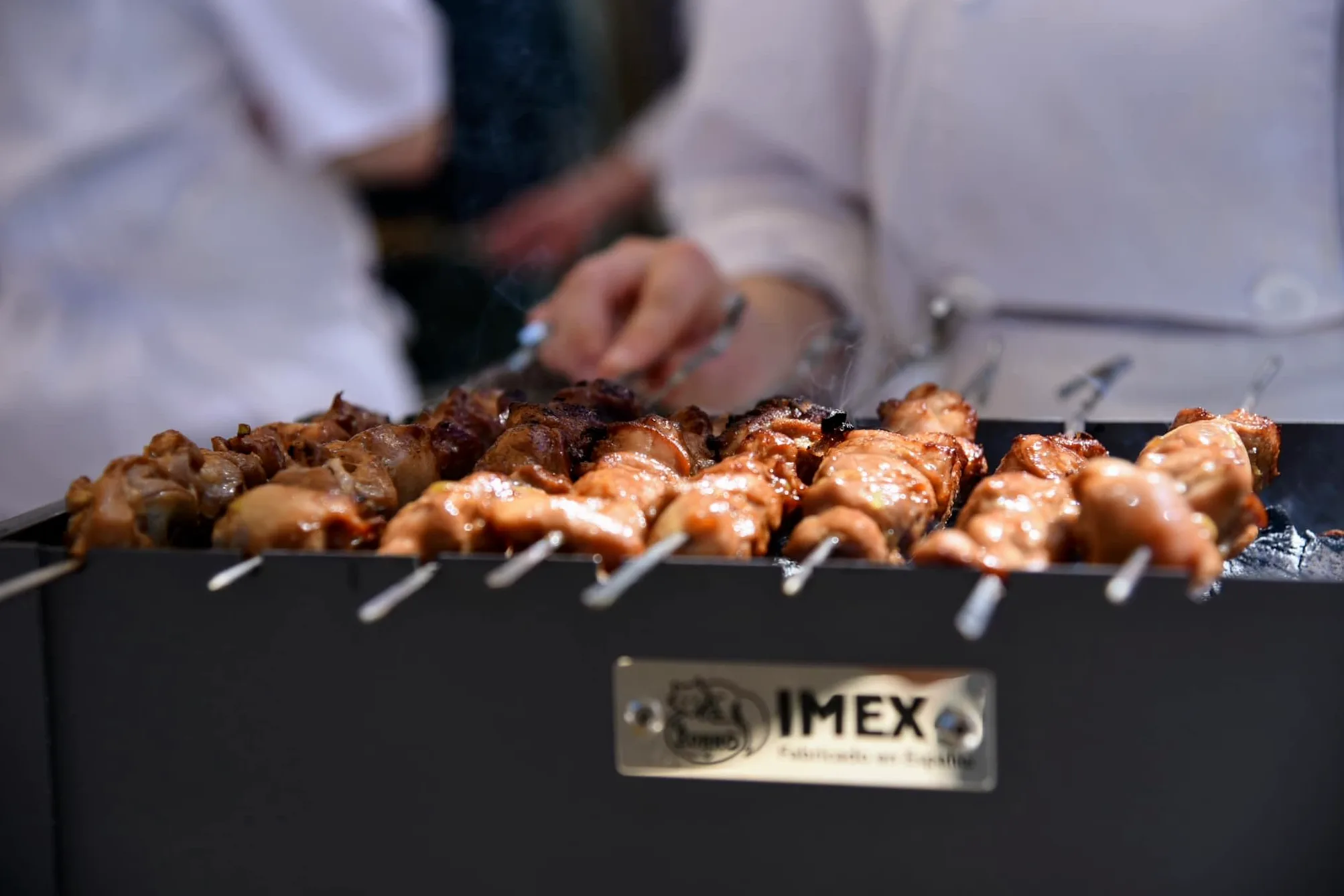 Imex El Zorro – Barbacoa para Pinchitos | 37x20x19 cm | Hierro Forjado de Alta Resistencia con Parrilla Zincada | Ideal para Pinchos Morunos y Asados de Carbón o Leña