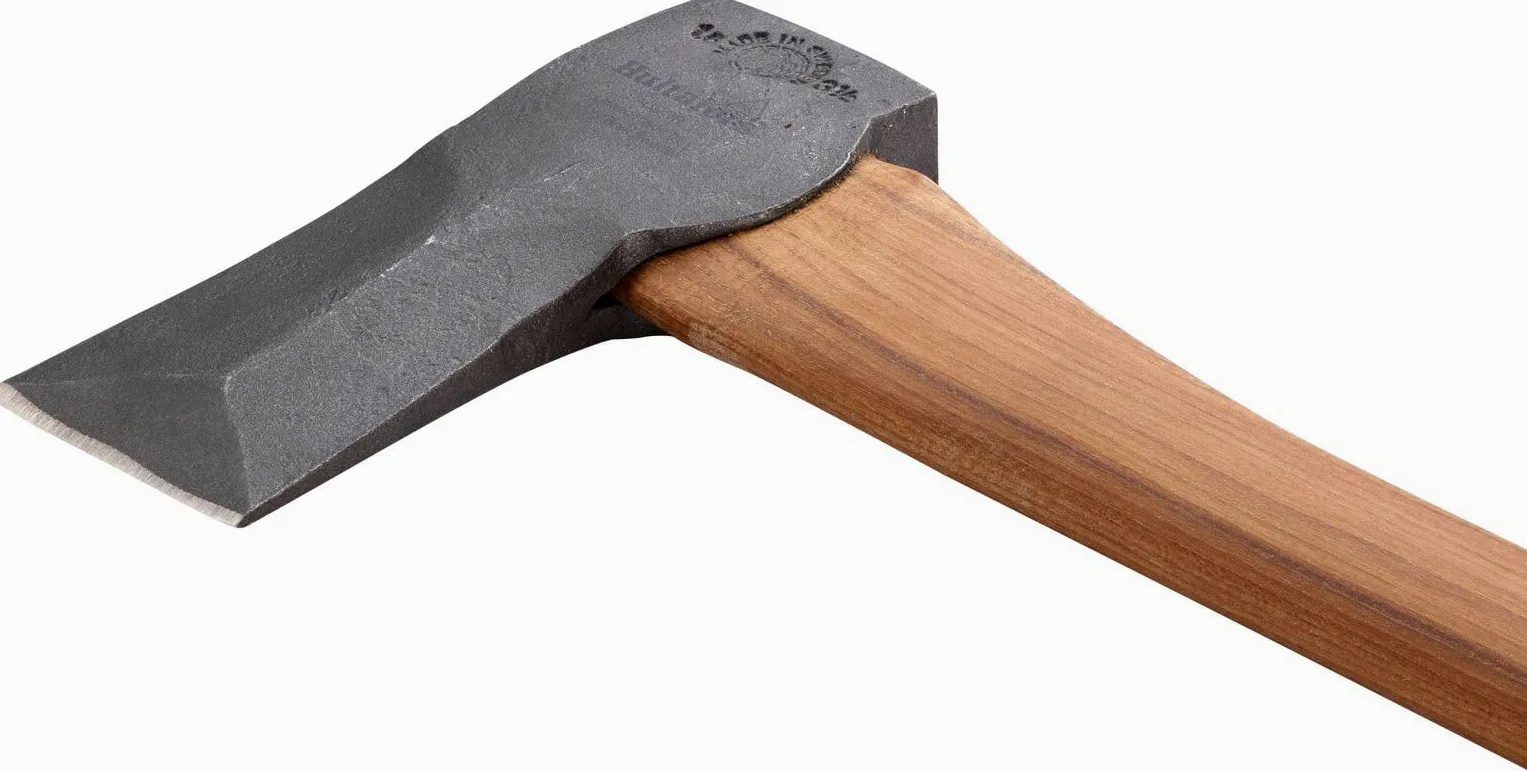 Hacha para leña forjada a Mano KLY RA 770 mm de Acero Sueco I Hultafors I Forjada en Suecia I 2100 g Hacha Premium con Mango de Madera de Nogal Americano I Se Puede reafilar I 840592