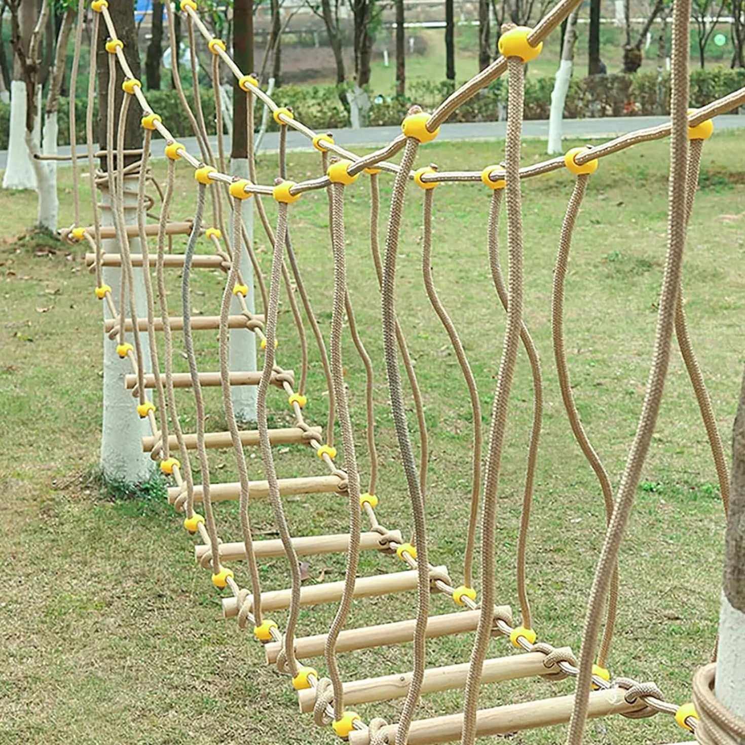 Earnmore Puente Al Aire Libre para Jardín De Infantes, Equipo De Entrenamiento Deportivo para Niños, Puente De Madera Maciza, Puente De Equilibrio, Puente De Escalada, Juguetes(Size:2m)