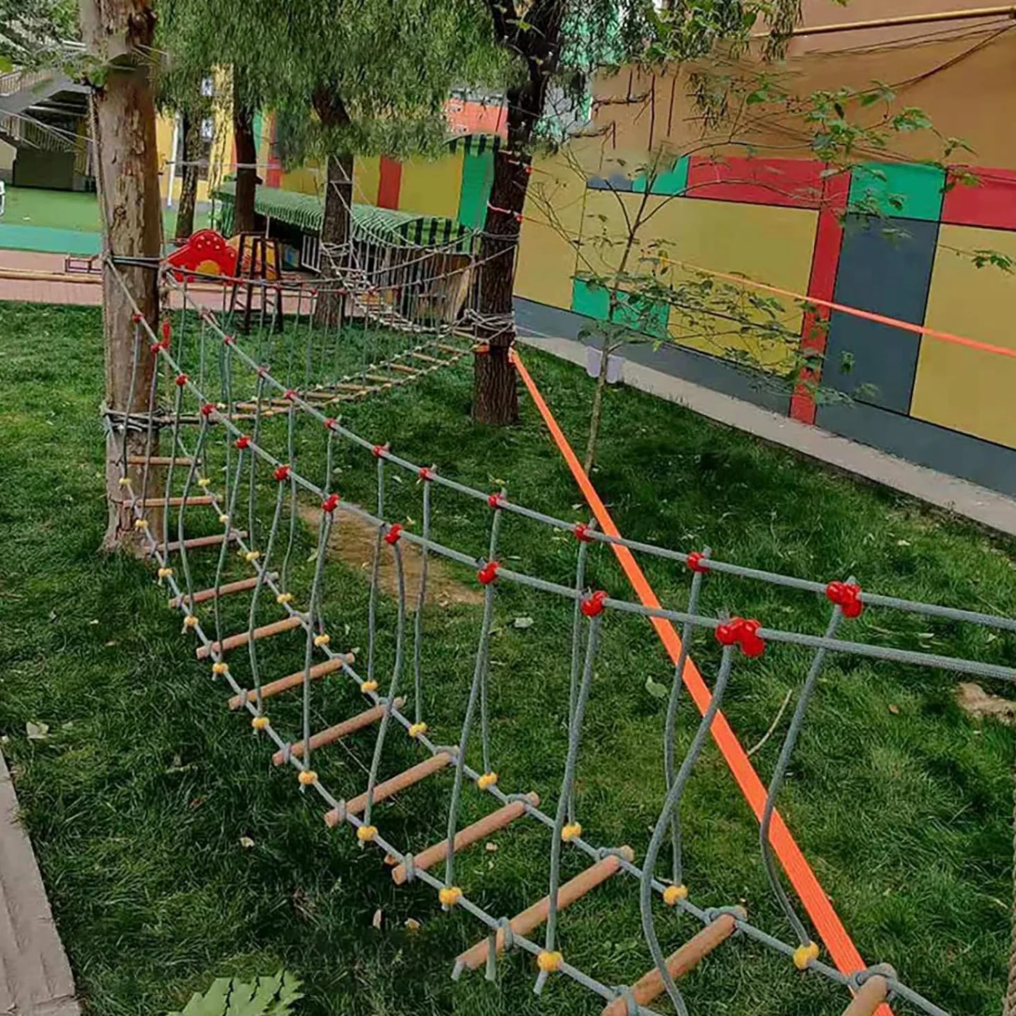 Earnmore Puente Al Aire Libre para Jardín De Infantes, Equipo De Entrenamiento Deportivo para Niños, Puente De Madera Maciza, Puente De Equilibrio, Puente De Escalada, Juguetes(Size:2m)