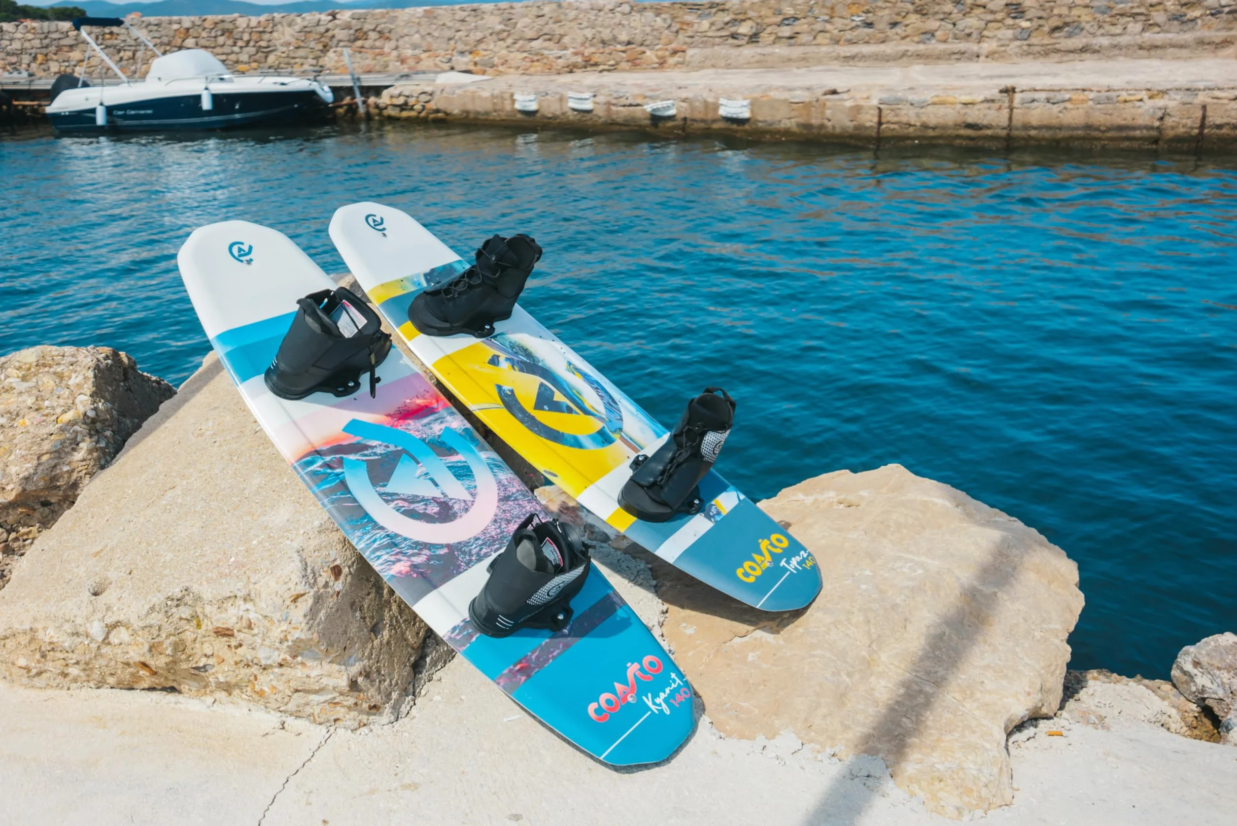 Coasto KYANIT Wakeboard 140 Multicolor