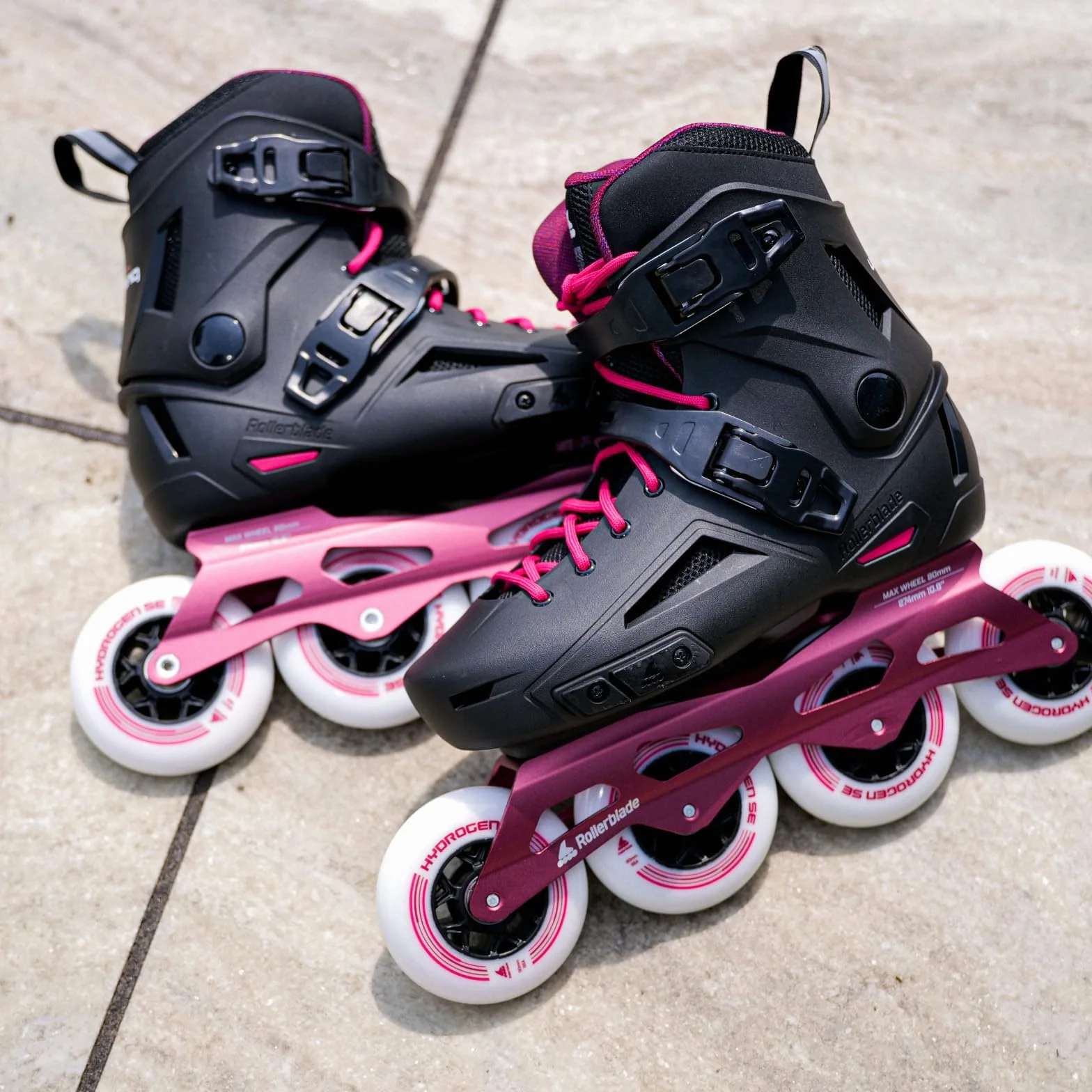 ROLLERBLADE Lightning 90W Inline Skate 2024 Black Sangría